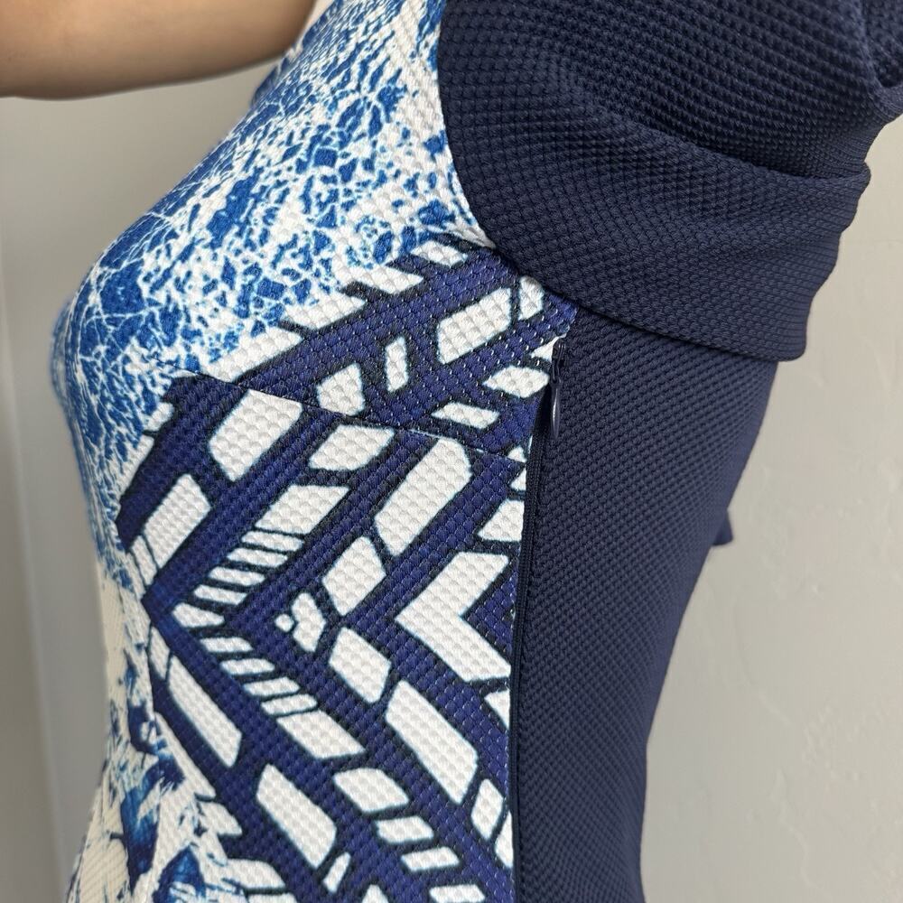 Peppermayo Woman’s Long sleeve Dress Sz 6 Blue White Abstract Asymmetrical Hem - Picture 10 of 10